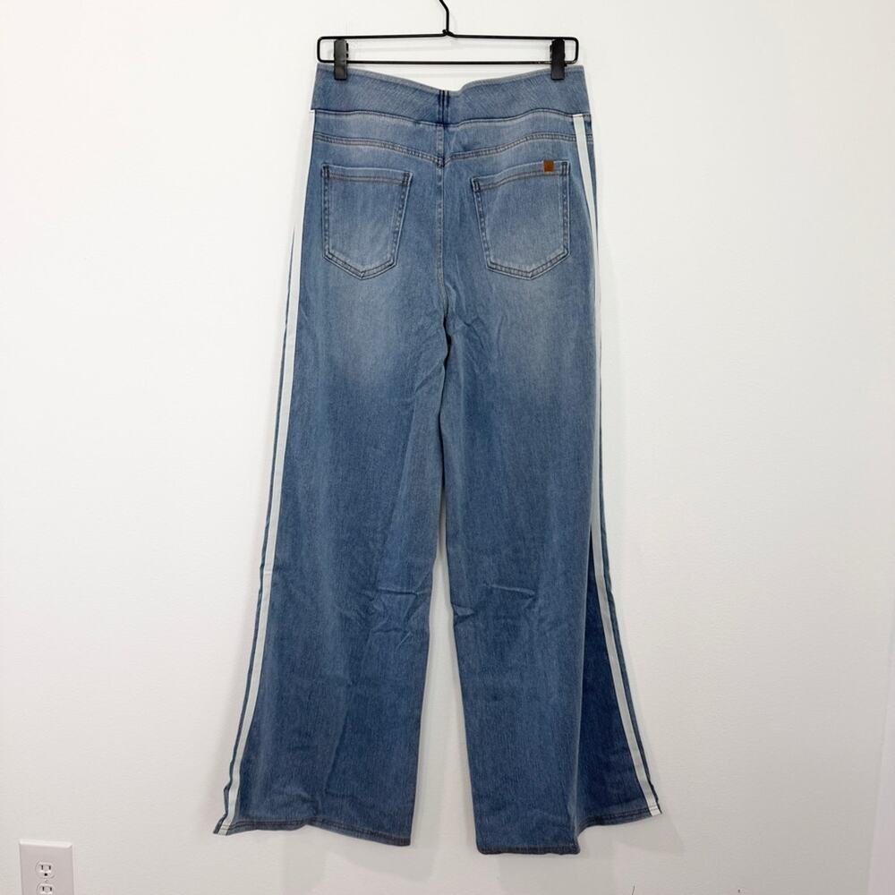 NWOT Halara Flex High Waisted Stripe Wide Leg Flowy Washed Casual Jeans Pockets - Picture 3 of 8